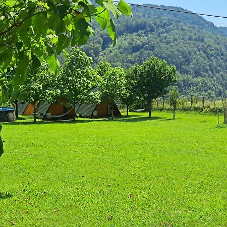 Отель Glamping Hiske Petrin Толмин Экстерьер фото