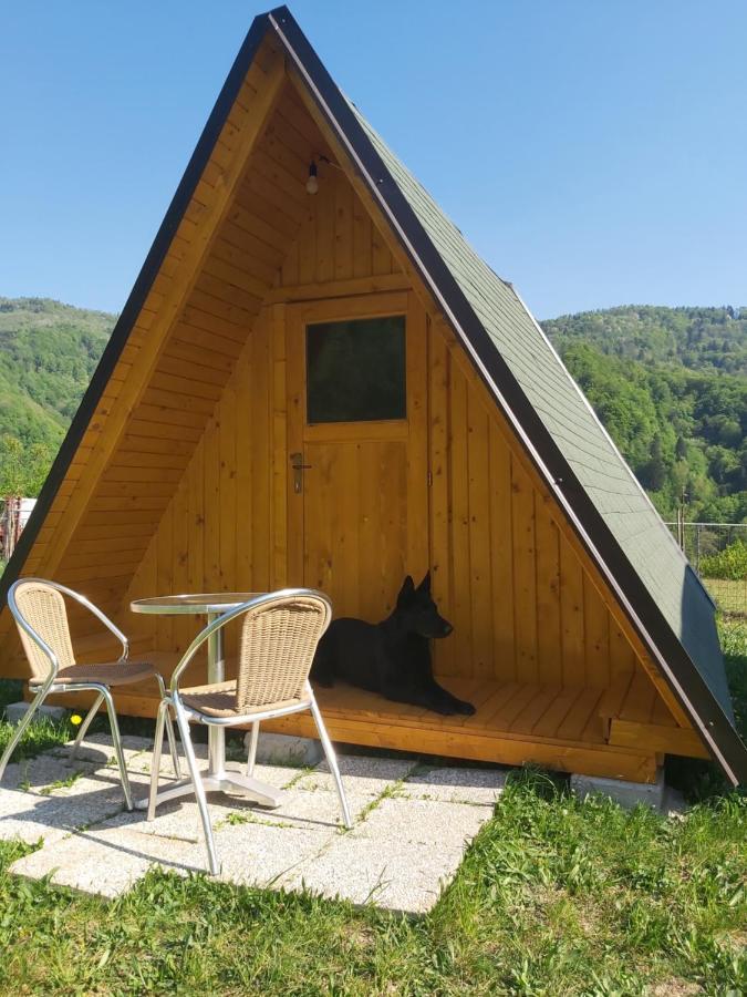 Отель Glamping Hiske Petrin Толмин Экстерьер фото
