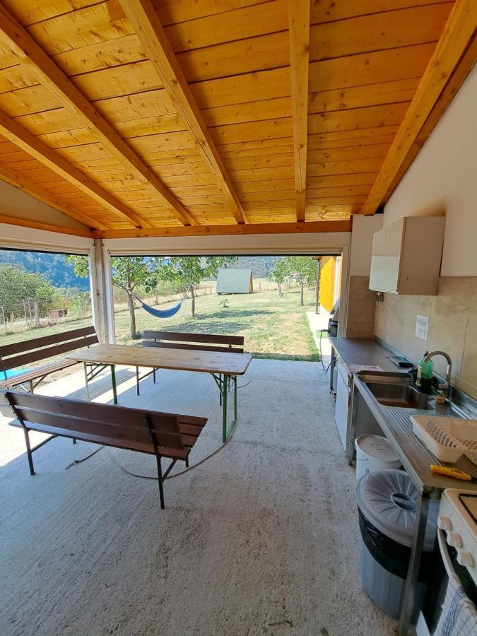 Отель Glamping Hiske Petrin Толмин Экстерьер фото
