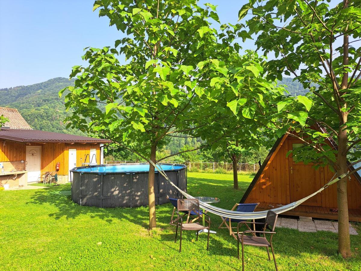 Отель Glamping Hiske Petrin Толмин Экстерьер фото